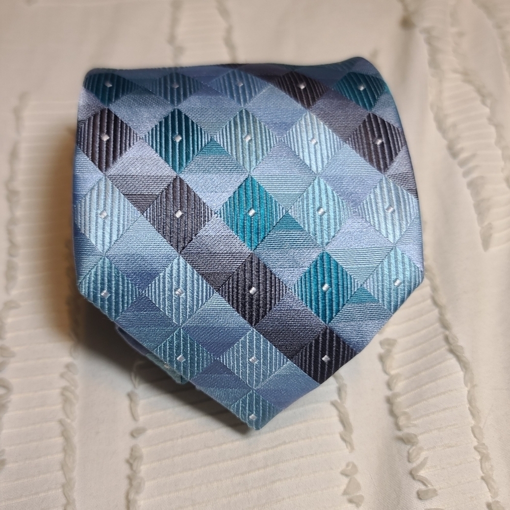 Arrow Turquoise And Silver Neck Tie